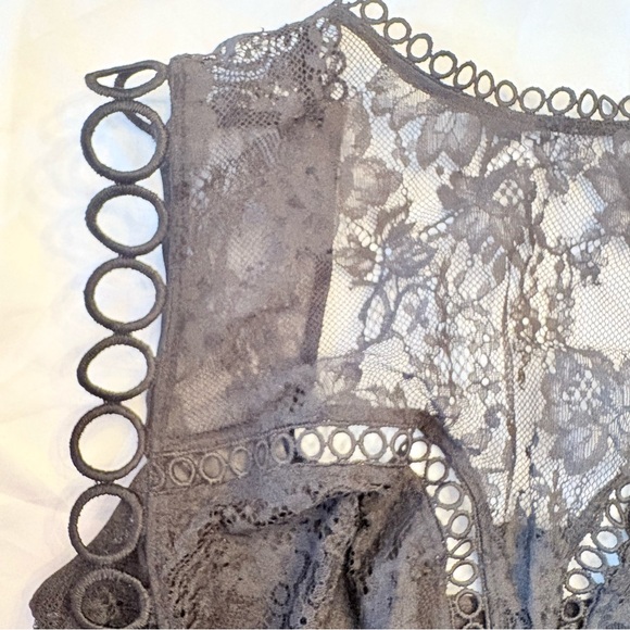 Victoria’s Secret Bralette Top - Picture 3 of 6